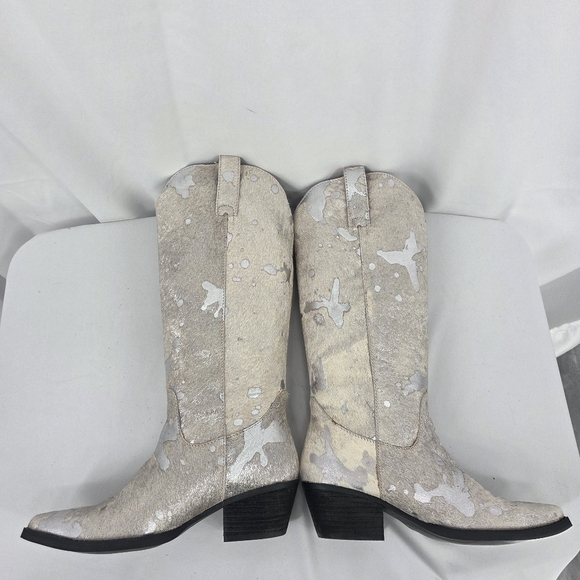 Dingo Giddy Up Foiled Silver Leather Western Boot NWT 6.5M - Picture 9 of 10